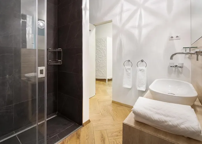 And Luxurious Beethovnova Apartmán