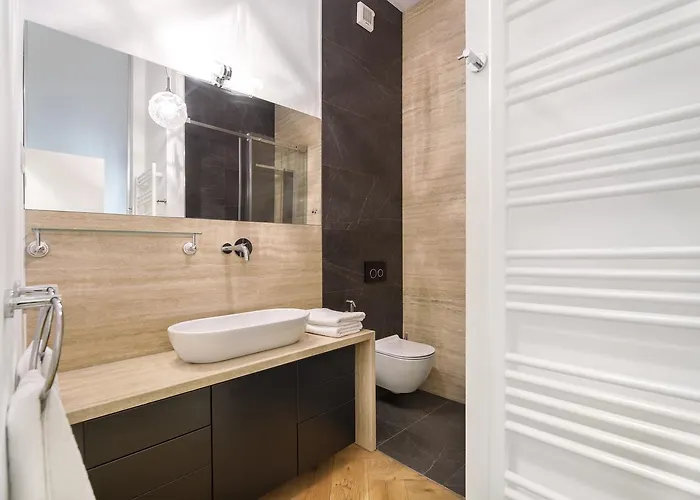 And Luxurious Beethovnova Apartamento *