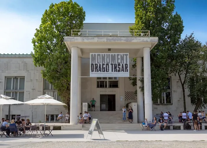 And Luxurious Beethovnova Lublaň