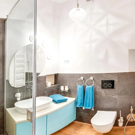 And Luxurious Beethovnova Λιουμπλιάνα